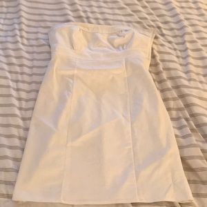 White strapless dress